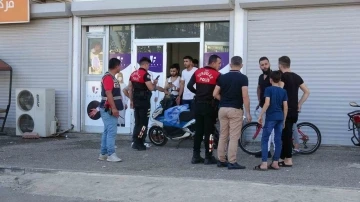 Kilis’te iş yerinde bıçaklı kavga: 2’si ağır 3 yaralı
