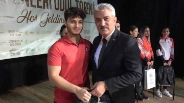 Kırıkkale’de &quot;Sporun Enleri Ödül Töreni&quot; düzenlendi
