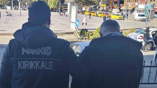 Kırıkkale’de uyuşturucu ticareti yapan 2 şüpheli tutuklandı
