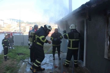 Kırklareli’de katil zanlısının evi yandı