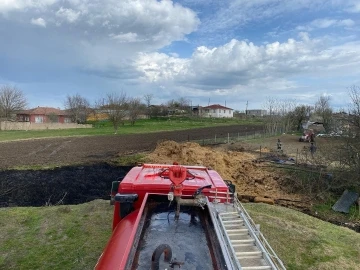 Kırklareli’nde saman balyaları küle döndü