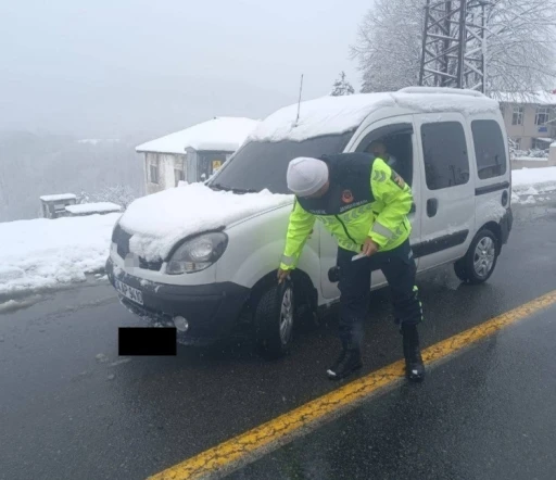 Kırklareli’nde trafik denetimi: 266 sürücüye işlem yapıldı
