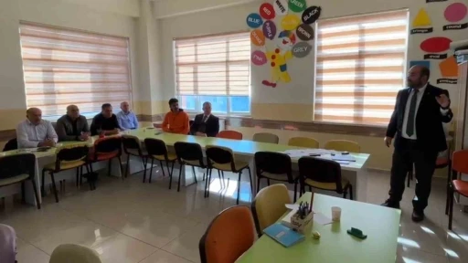 Kırşehir’de &quot;Öğretim Liderliği Semineri Kursu&quot; Başladı
