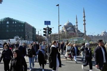 Kış ayında İstanbul’da bahar havası yaşanıyor
