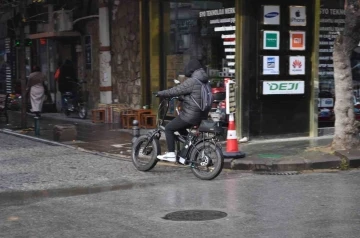 Kış aylarında 2 tekerlekli araç kullananlar bunlara dikkat etmeli
