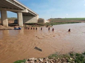 Kızıltepe’de derede kaybolan çocuktan 5 gündür haber alınamıyor
