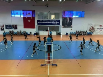 Kızlar voleybolda kazanan Muratlı
