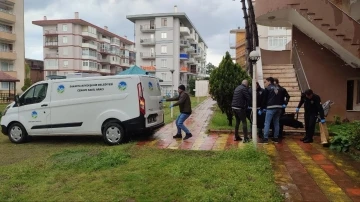 Kolonya içtiği iddia edilmişti, kalp damar hastalığı sebebiyle hayatını kaybetmiş
