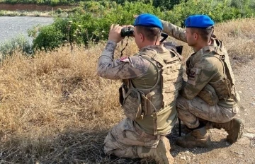 Komandolar, orman yangınları için sahaya indi
