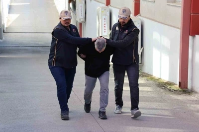  FETÖ’cü öğretmen Adana’da yakalandı