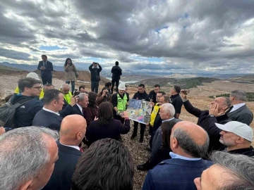 Komisyon üyeleri maden sahasında incelemede bulundu
