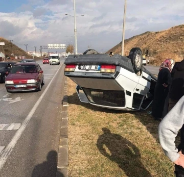 Kontrolden çıkan otomobil devrildi, 1 yaralı
