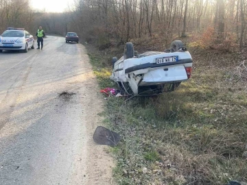 Kontrolden çıkan otomobil takla attı: 3 hafif yaralı