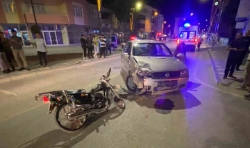 Konya’da otomobil ile motosiklet çarpıştı: 2 yaralı
