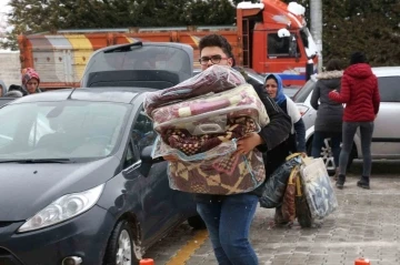 Konya depremzedeler için tek yürek oldu
