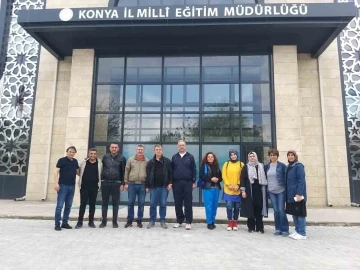 Konya’nın gönüllü öğretmenlerinden İskenderun’daki öğrencilere destek
