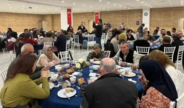 Konyalılar ve Karamanlılar iftarda buluştu
