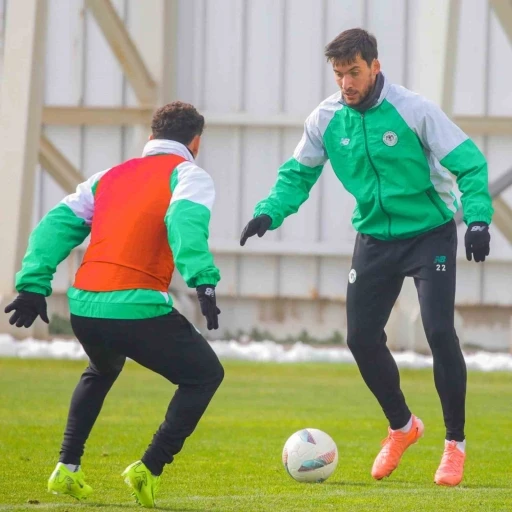 Konyaspor’da, Adana Demirspor maçı hazırlıkları sürüyor
