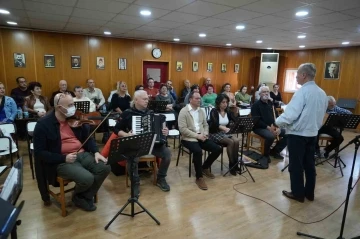 Kosova’nın Kurtuluş Günü’nde konser verecek korodan Samsun’da prova
