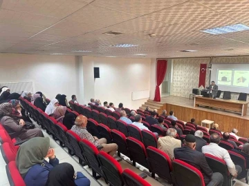 Kovancılar’da uygulamalı hac eğitim semineri düzenlendi
