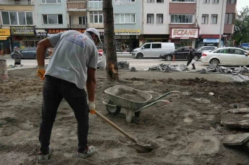 Küçüksu parkında yenileme sürüyor
