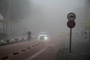 Kula yoğun sisin etkisi altında
