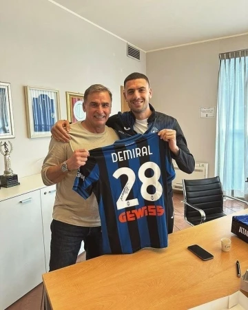 Kuntz, Merih Demiral ile bir araya geldi