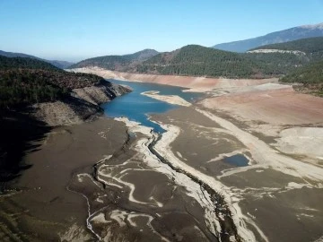 Kuraklıkla karşı karşıya olan Bursa barajlarında son durum!