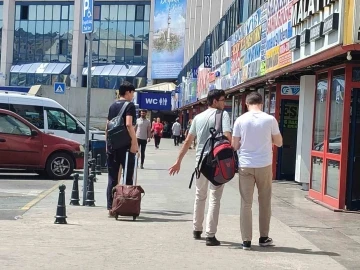 Kurban Bayramı öncesi 15 Temmuz Demokrasi Otogarı’nda biletler tükendi
