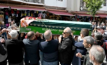 Kuşadalı turizmci son yolculuğuna uğurlandı
