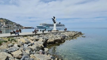 Kuşadası’nda bayram rezervasyonu yoğunluğu
