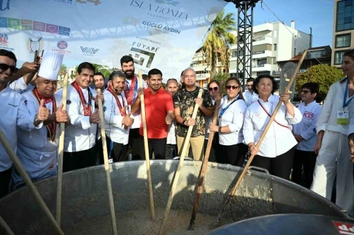 Kuşadası Sokak Festivali coşkusu uluslararası arenaya taşındı
