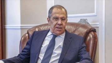 Lavrov: Batı, Ukrayna'yı "hibrit savaşı aracı" olarak kullanıyor