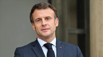 Macron: Rusya ile konuşmaya devam edeceğim