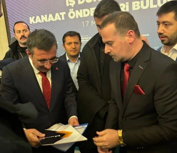 MAGİNDER Başkanı Karademir, iş dünyasının taleplerini Cumhurbaşkanı Yardımcısı Yılmaz’a aktardı
