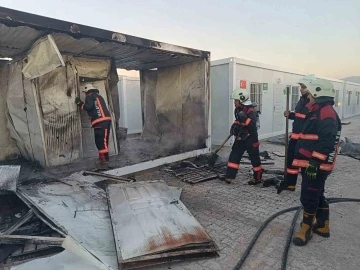 Malatya’da konteyner yangını
