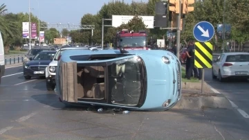 Maltepe’de kontrolden çıkan otomobil yan yattı
