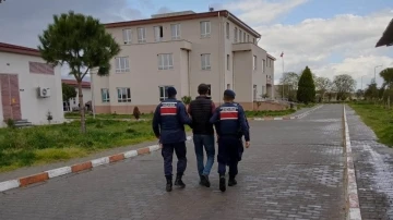 Manisa’da 15 yıldır cinayetten aranan hükümlü hayvan ağılında yakalandı
