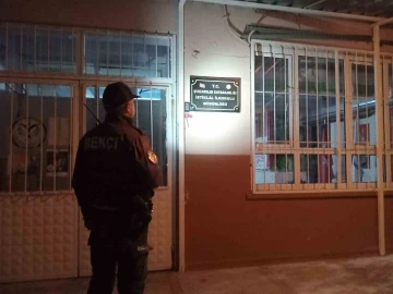 Manisa’da gece bekçilerinden okul çevrelerinde denetim
