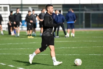 Manisa FK, Tuzlaspor hazırlıklarına devam ediyor
