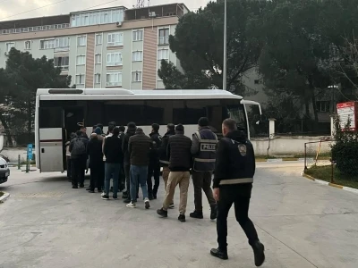 Manisa merkezli 8 ilde dolandırıcılık operasyonu
