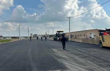 Mardin’de asfaltlama ve parke çalışmaları devam ediyor
