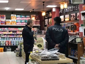 Markette elini kıyma makinesine kaptırmıştı: Eli ameliyatla kesildi