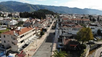 Marmaris Adnan Menderes Caddesi’nde çalışma başlatıldı
