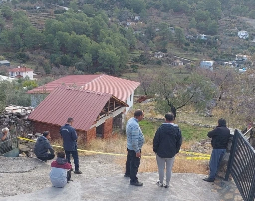 Düğünden dönen adam yol kenarında ölü bulundu