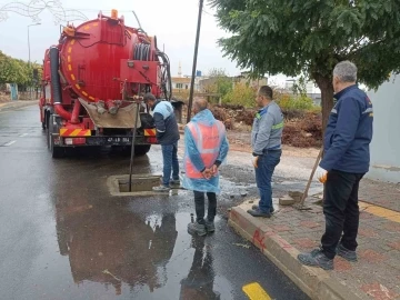 MARSU’dan sağanak yağış mesaisi
