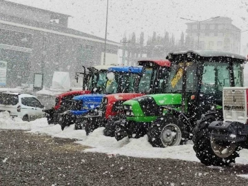 Mart ayında Ardahan’a kar sürprizi
