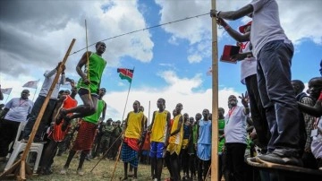 Masai savaşçıları, aslan avından vazgeçerek olimpiyatlara katıldı