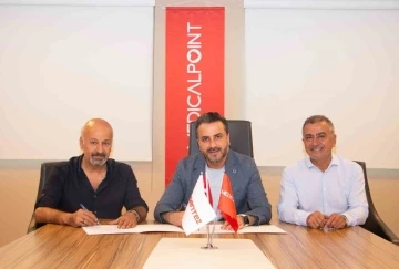 Medical Point, Merinos Voleybol Takımının sağlık sponsoru oldu
