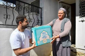 Mersin’de 144 bin haneye ’Ramazan Dayanışma Paketi’ ulaştırılacak
